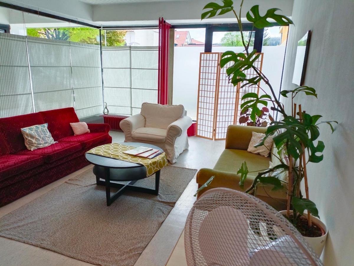 Lounge-Style-Hostel Sankt Veit an der Glan Exterior photo